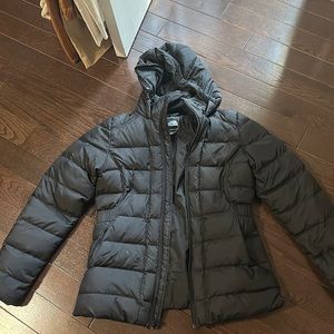 North face winter jacket - medium